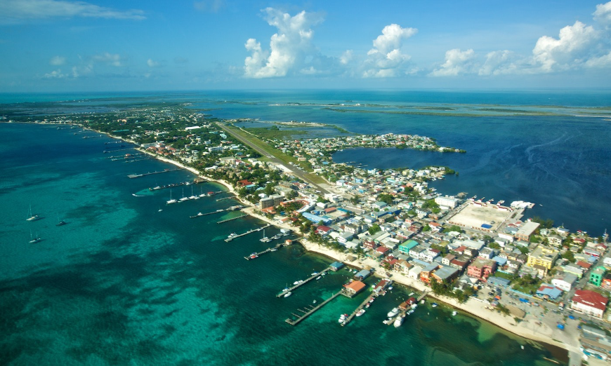 If you like this view, just wait until you see it up-close. Best Beaches for Swimming in Belize Image: An aerial view of Ambergris Caye, Belize.