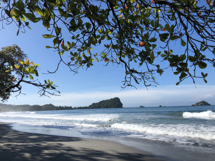 Costa Rica Green Season Adventure Image: The Pacific Ocean rolls onto the beaches of Manuel Antonio.